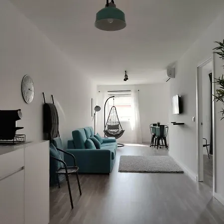 Center • Collection By Perpetual Relax *