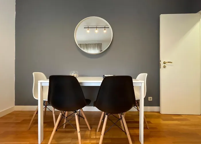 Center • Collection By Perpetual Relax * Braga