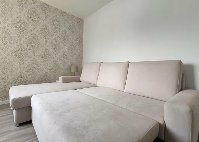 Center • Collection By Perpetual Relax *