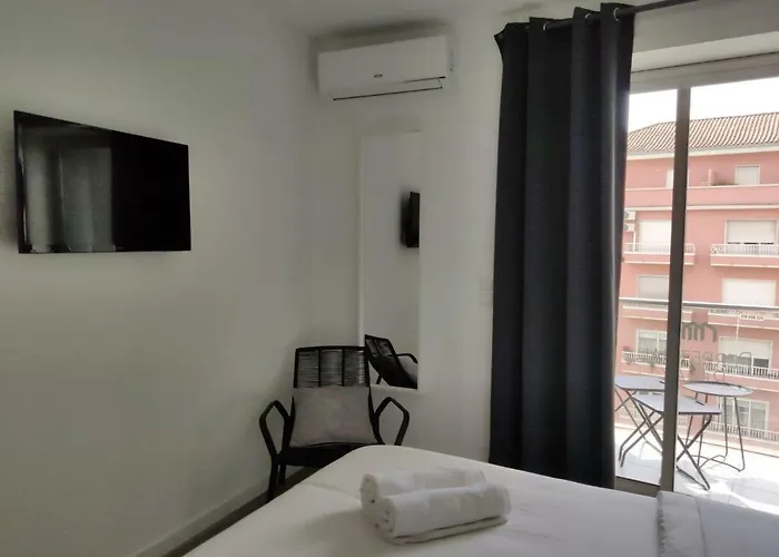 Center • Collection By Perpetual Relax *